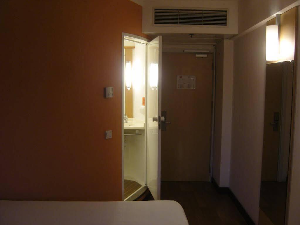 Hotel Ibis Shenyang Tiexi Esterno foto